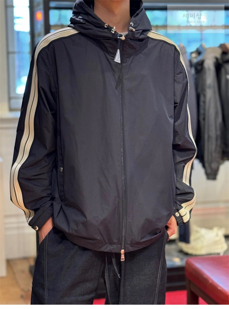 Moncler 몽클레어 올란 Olan 후드 집업 윈드브레이커 네이비 의류 3번 이미지
