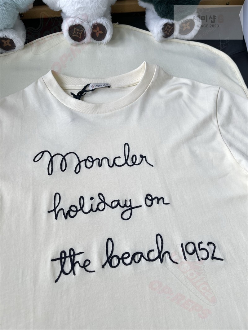 Moncler 몽클레어 자수 코튼 티셔츠 의류 18번 이미지