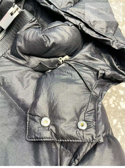 Moncler 몽클레어 지니어스 알릭스 포레스트 FOREST 숏 다운 패딩 의류 19번 이미지
