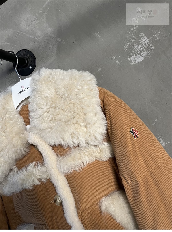 Moncler 몽클레어 칼레우 Caleu 그레노블 코듀로이 숏 다운 자켓 의류 5번 이미지