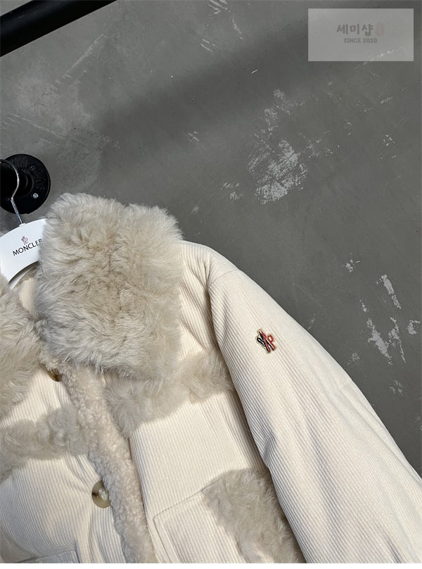 Moncler 몽클레어 칼레우 Caleu 그레노블 코듀로이 숏 다운 자켓 의류 13번 이미지