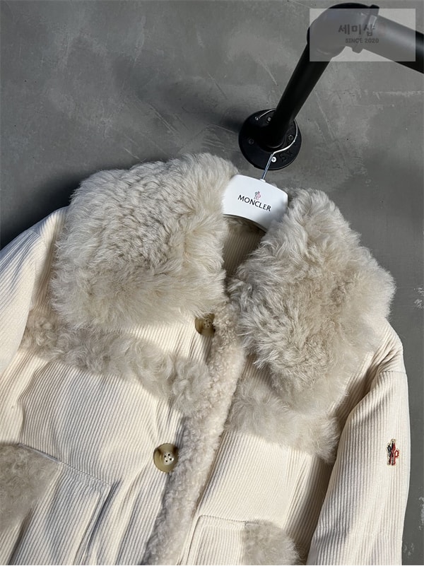 Moncler 몽클레어 칼레우 Caleu 그레노블 코듀로이 숏 다운 자켓 의류 15번 이미지