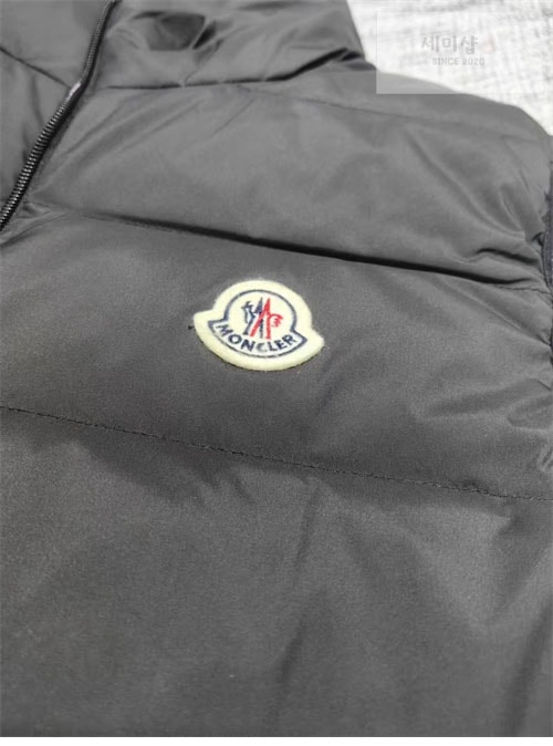 Moncler 몽클레어 콘트린 Contrin 다운 패딩 베스트 의류 29번 이미지