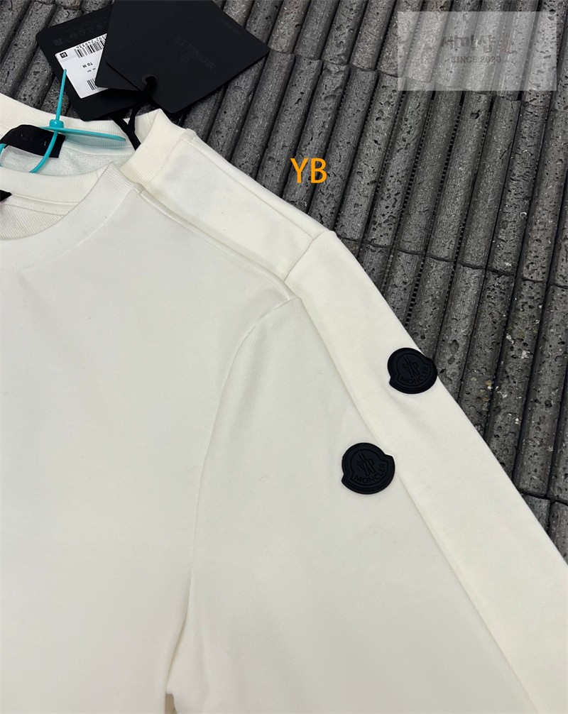 Moncler 몽클레어 크리스탈 로고 스웨트셔츠 화이트 의류 29번 이미지