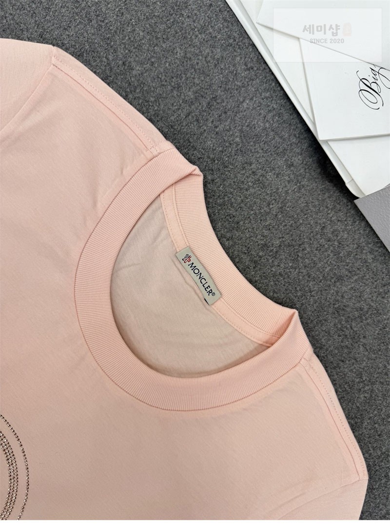 Moncler 몽클레어 크리스탈 로고 티셔츠 화이트 의류 15번 이미지