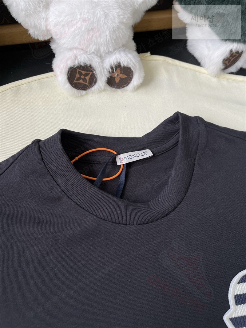 Moncler 몽클레어 트라이컬러 로고 코튼 티셔츠 블랙 의류 25번 이미지