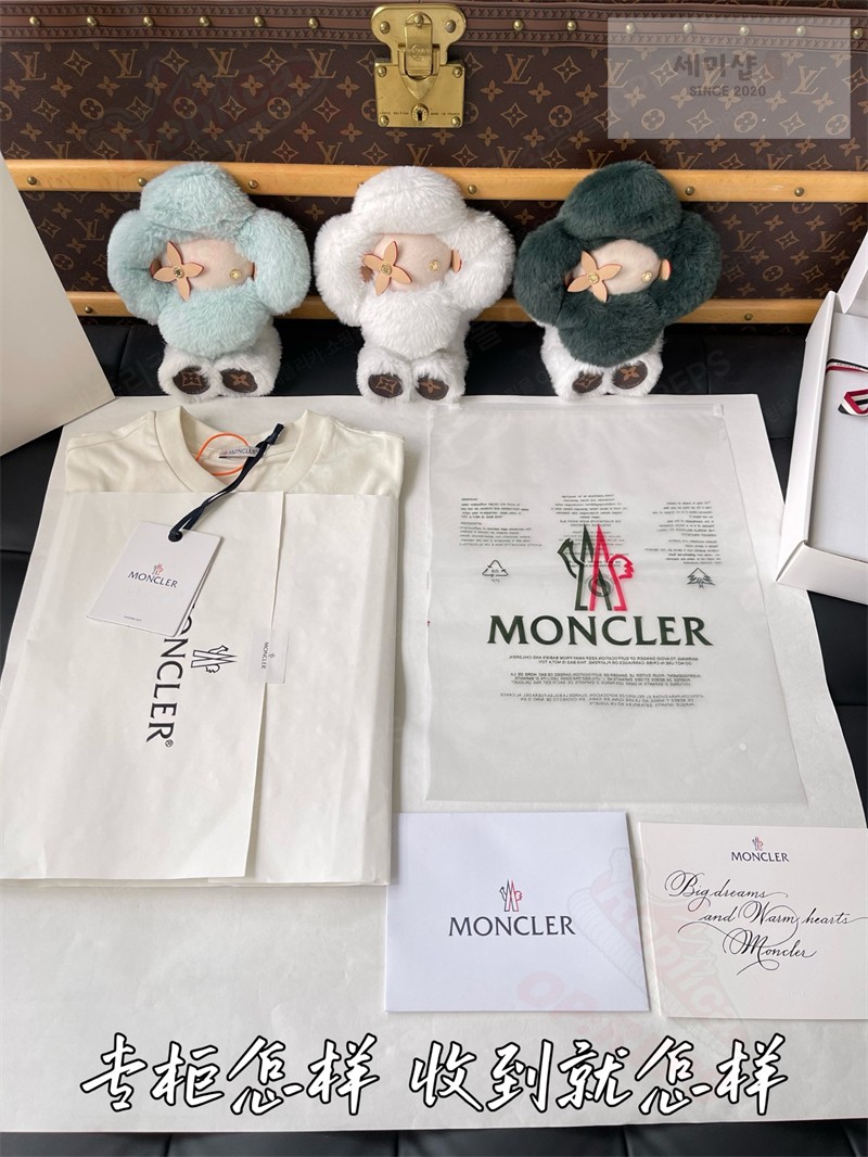 Moncler 몽클레어 트라이컬러 로고 코튼 티셔츠 블랙 의류 32번 이미지