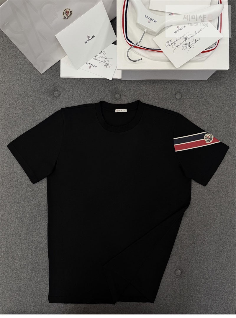 Moncler 몽클레어 트라이컬러 숄더 스트라이프 반팔 티셔츠 의류 7번 이미지
