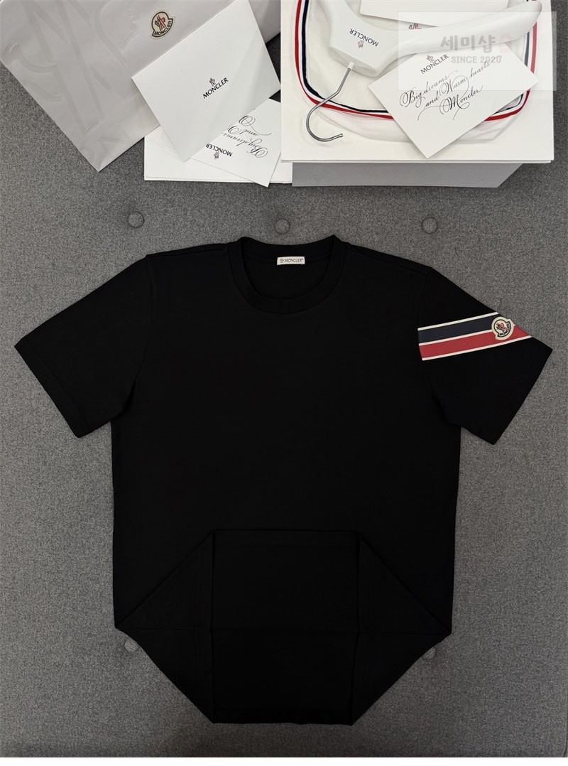 Moncler 몽클레어 트라이컬러 숄더 스트라이프 반팔 티셔츠 의류 9번 이미지