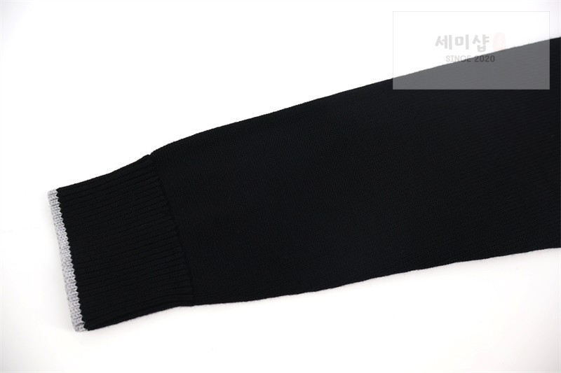 Moncler 몽클레어 패치로고 골지 터틀넥 니트 스웨터 블랙 의류 18번 이미지