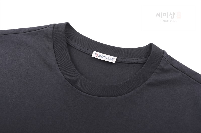 Moncler 몽클레어 페이즐리 프린트 포켓 코튼 티셔츠 블랙 의류 16번 이미지
