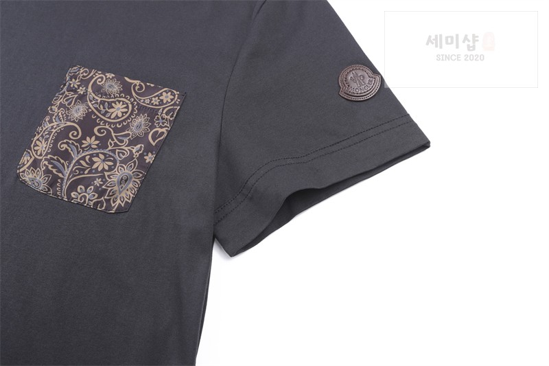 Moncler 몽클레어 페이즐리 프린트 포켓 코튼 티셔츠 블랙 의류 18번 이미지