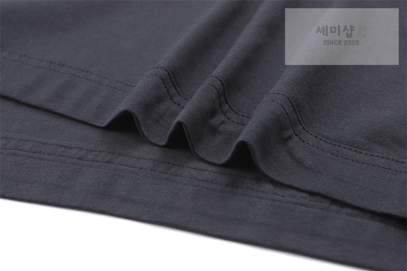 Moncler 몽클레어 페이즐리 프린트 포켓 코튼 티셔츠 블랙 의류 20번 이미지