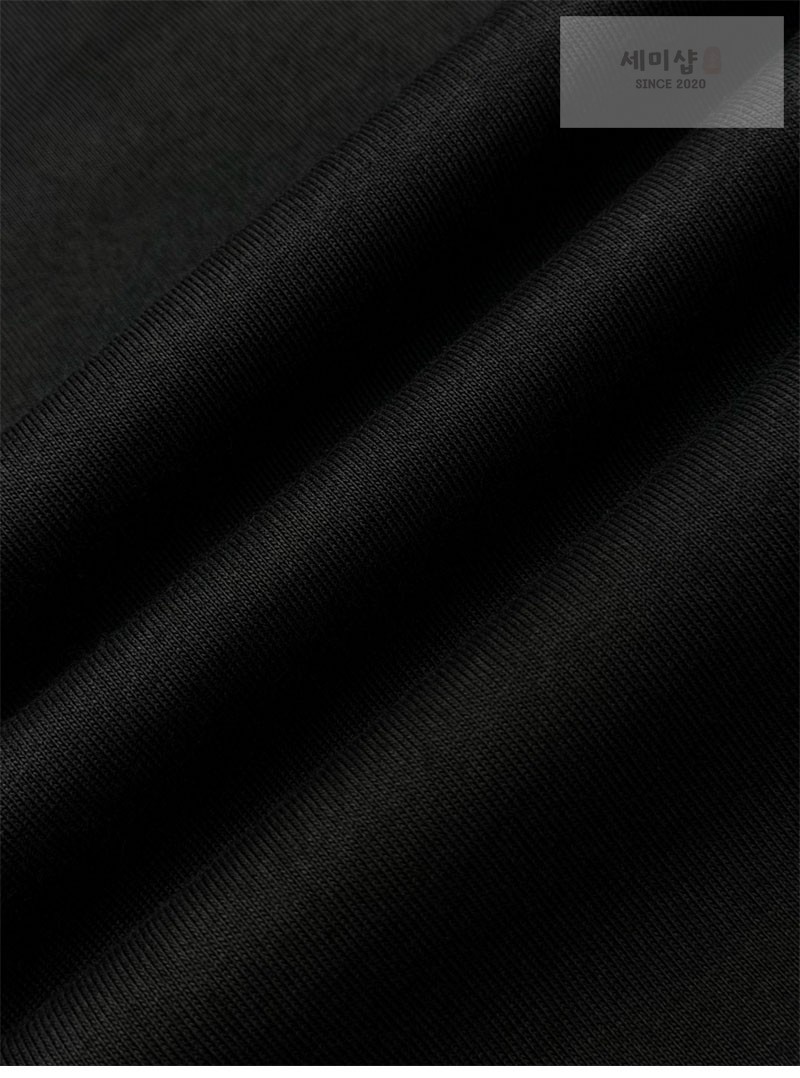 Moncler 몽클레어 펠트 로고 와펜 코튼 반팔 티셔츠 블랙 의류 22번 이미지