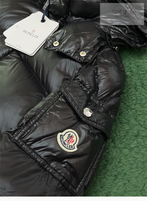 Moncler 몽클레어 하노베리안 롱 패딩 의류 1번 이미지