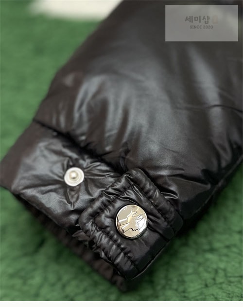 Moncler 몽클레어 하노베리안 롱 패딩 의류 15번 이미지