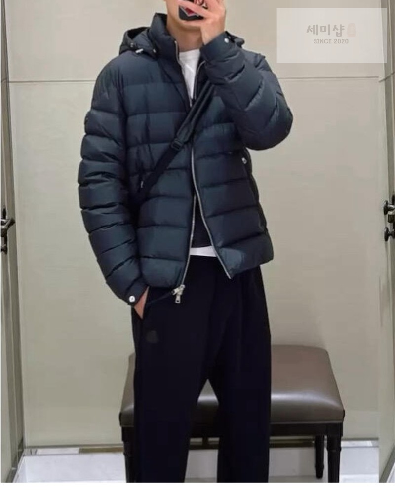Moncler 몽클레어 Arneb 아르네브 후드 숏 다운 자켓 블랙 의류 6번 이미지