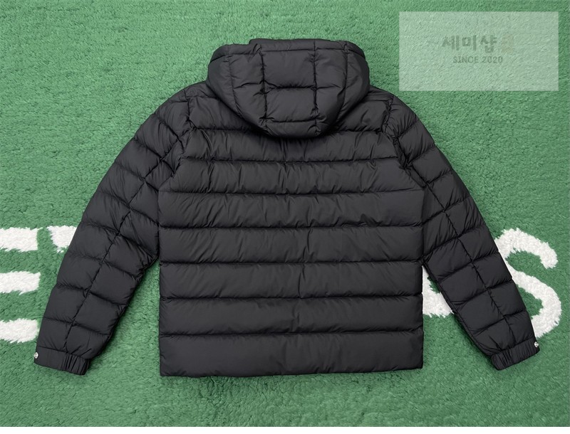 Moncler 몽클레어 Arneb 아르네브 후드 숏 다운 자켓 블랙 의류 10번 이미지