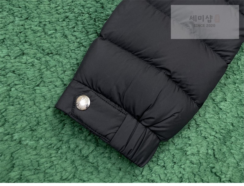 Moncler 몽클레어 Arneb 아르네브 후드 숏 다운 자켓 블랙 의류 14번 이미지