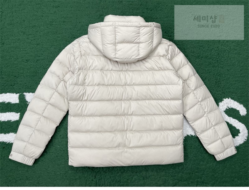 Moncler 몽클레어 Arneb 아르네브 후드 숏 다운 자켓 블랙 의류 38번 이미지