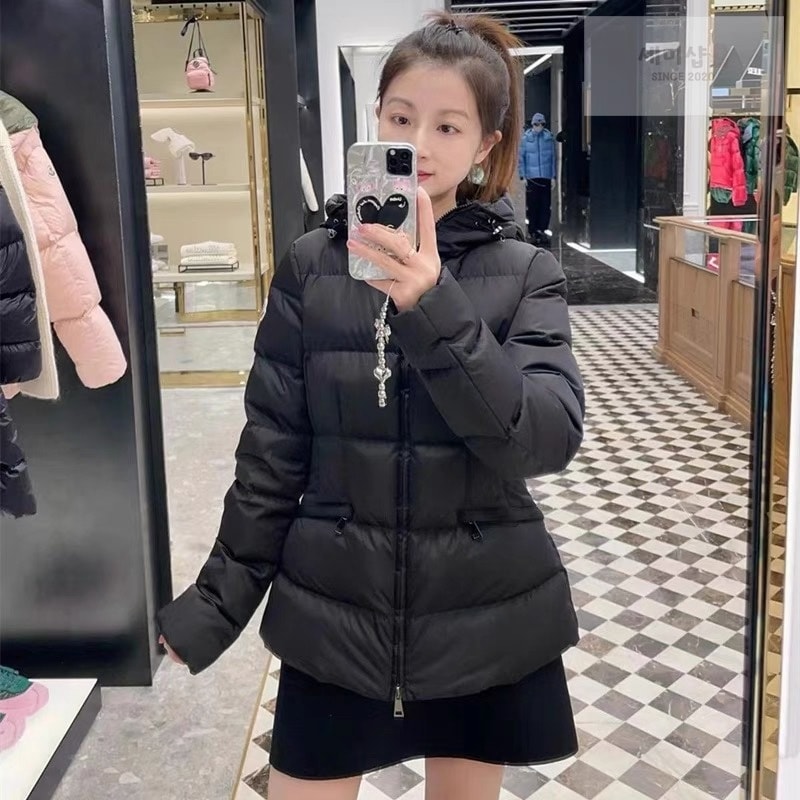 Moncler 몽클레어 Avoce 아보체 숏 다운 패딩 자켓 레플리카 4번 이미지 - 의류 | 세미샵 레플리카 사이트