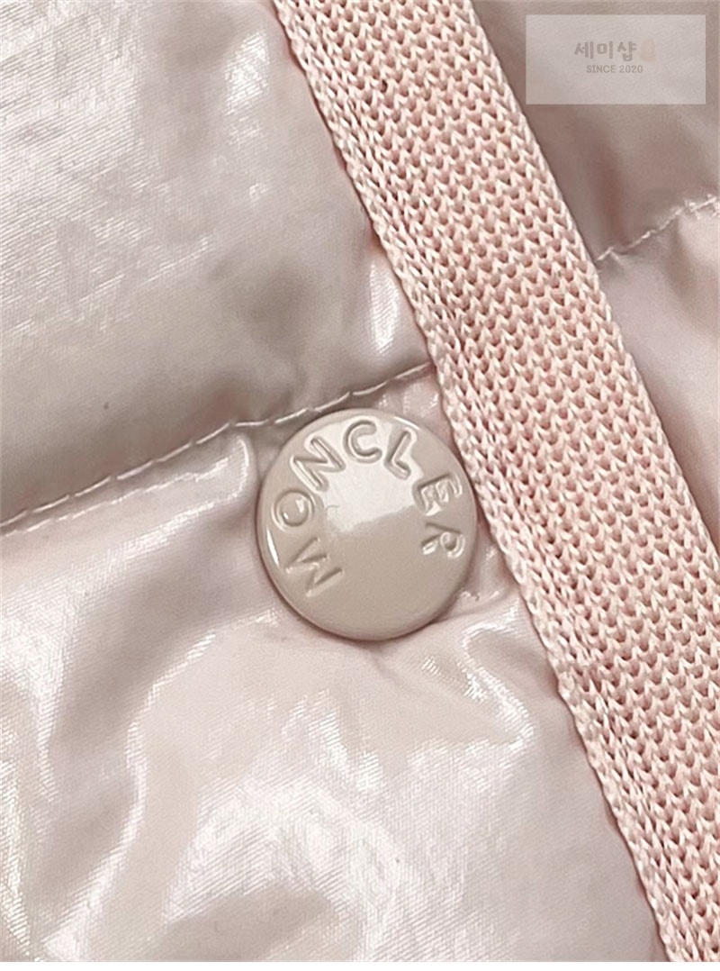 Moncler 몽클레어 Barante 바란테 후드 숏 다운 패딩 자켓 핑크 의류 17번 이미지