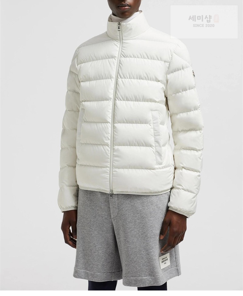 Moncler 몽클레어 Baudinet 보디넷 숏 다운 패딩 자켓 블랙 의류 6번 이미지
