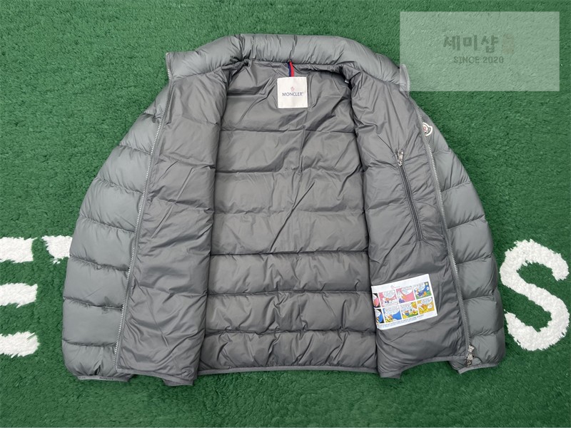 Moncler 몽클레어 Baudinet 보디넷 숏 다운 패딩 자켓 블랙 의류 43번 이미지