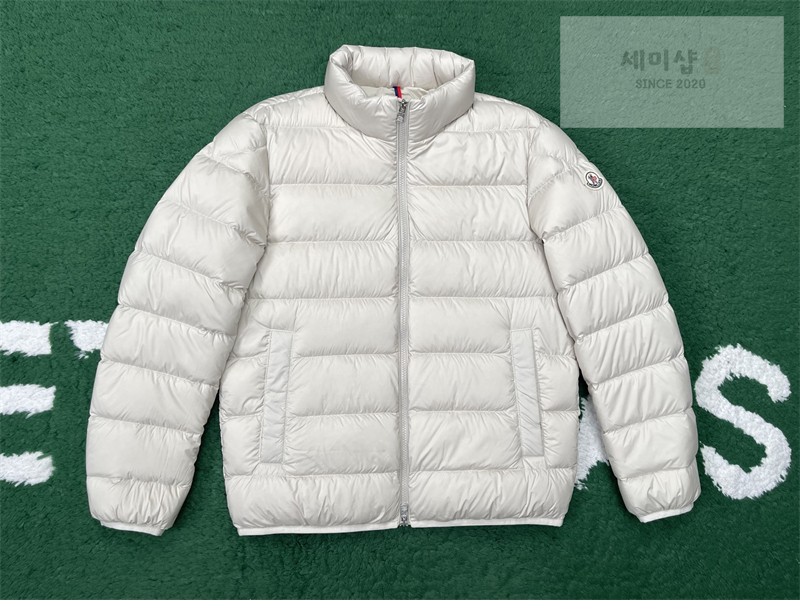 Moncler 몽클레어 Baudinet 보디넷 숏 다운 패딩 자켓 블랙 의류 47번 이미지