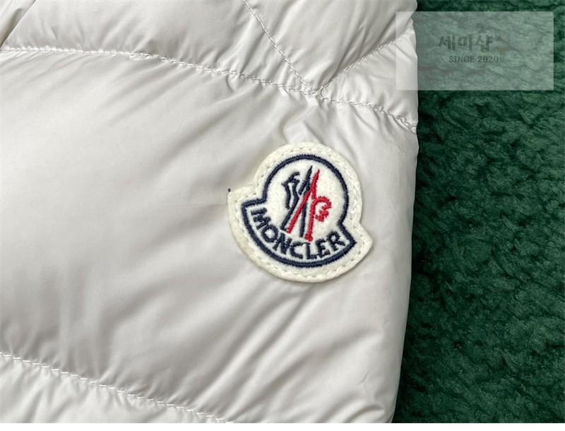 Moncler 몽클레어 Baudinet 보디넷 숏 다운 패딩 자켓 블랙 의류 51번 이미지