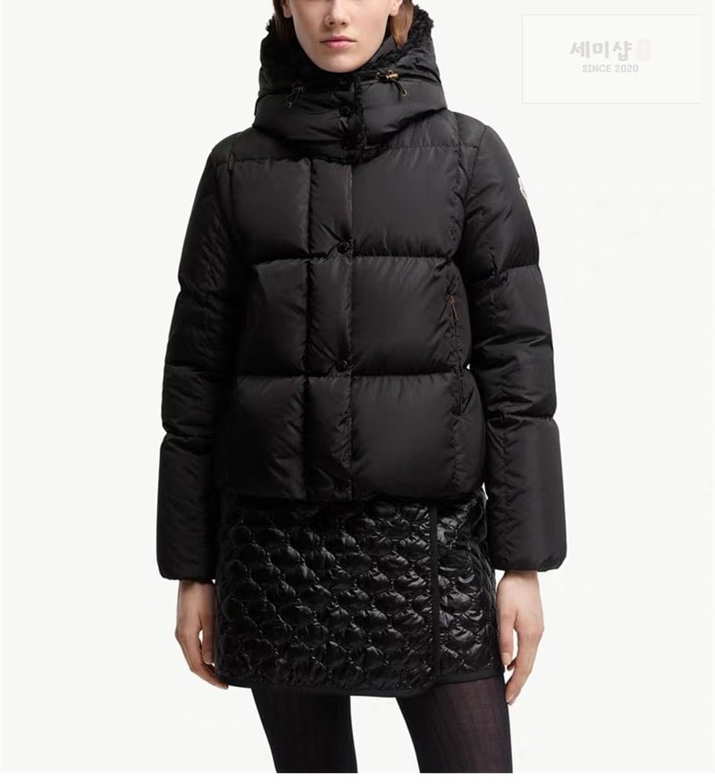 Moncler 몽클레어 Castelnou 카스텔노우 스퀘어 퀼팅 후드 숏 다운 패딩 자켓 브라운 의류 3번 이미지