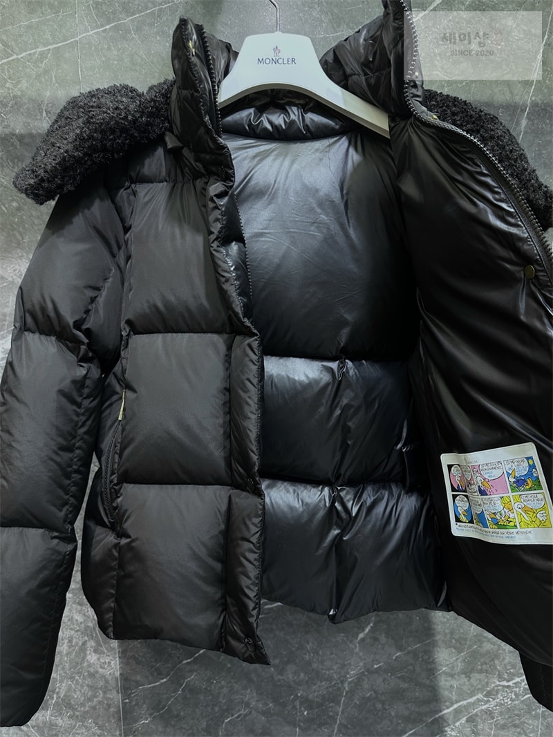 Moncler 몽클레어 Castelnou 카스텔노우 스퀘어 퀼팅 후드 숏 다운 패딩 자켓 브라운 의류 15번 이미지