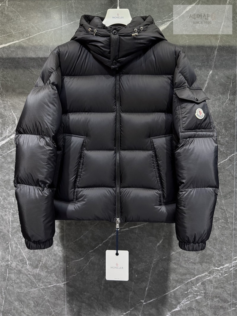 Moncler 몽클레어 Couyere 쿠예르 후드 숏 다운 패딩 자켓 레플리카 2번 이미지 - 의류 | 세미샵 레플리카 사이트