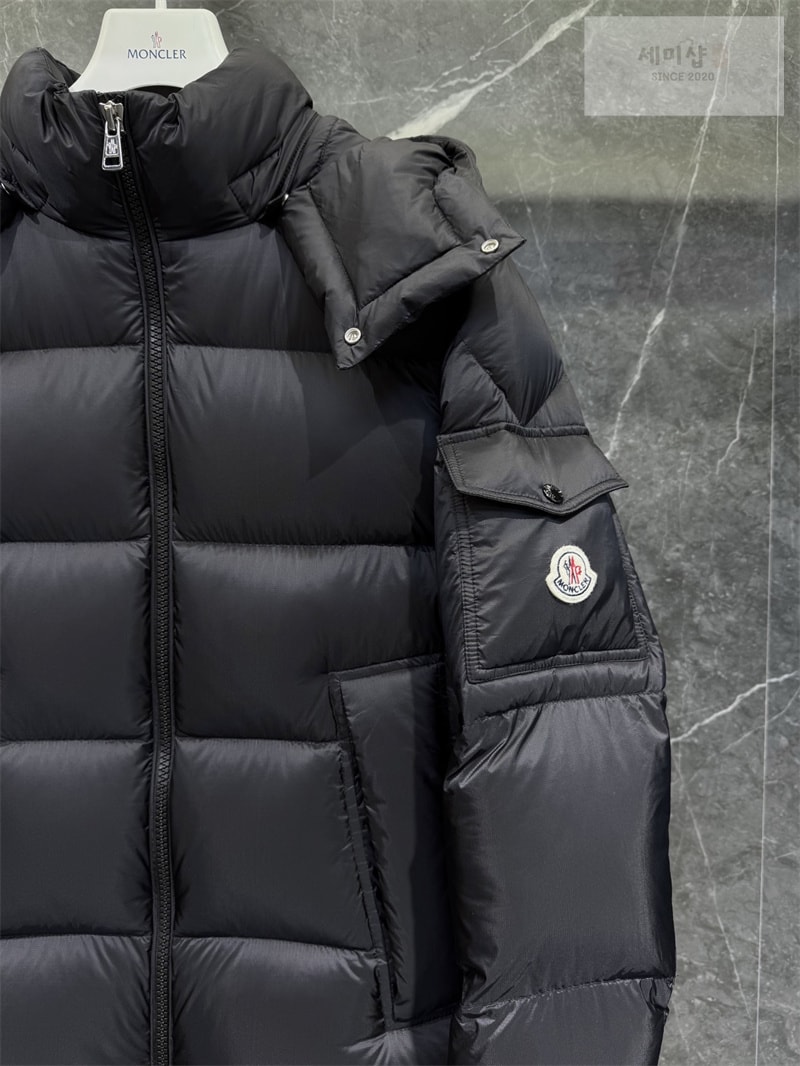 Moncler 몽클레어 Couyere 쿠예르 후드 숏 다운 패딩 자켓 레플리카 10번 이미지 - 의류 | 세미샵 레플리카 사이트