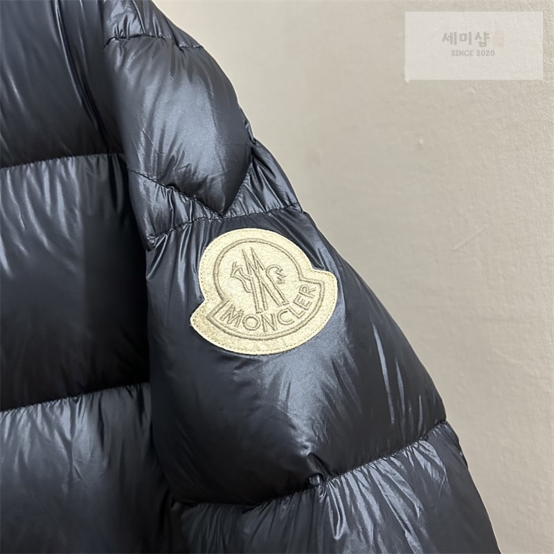 Moncler 몽클레어 Dervox 데복스 다운 패딩 자켓 블루 의류 12번 이미지