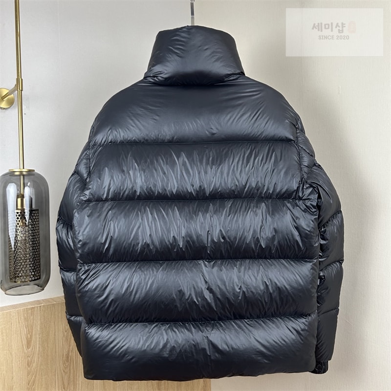 Moncler 몽클레어 Dervox 데복스 다운 패딩 자켓 블루 의류 16번 이미지