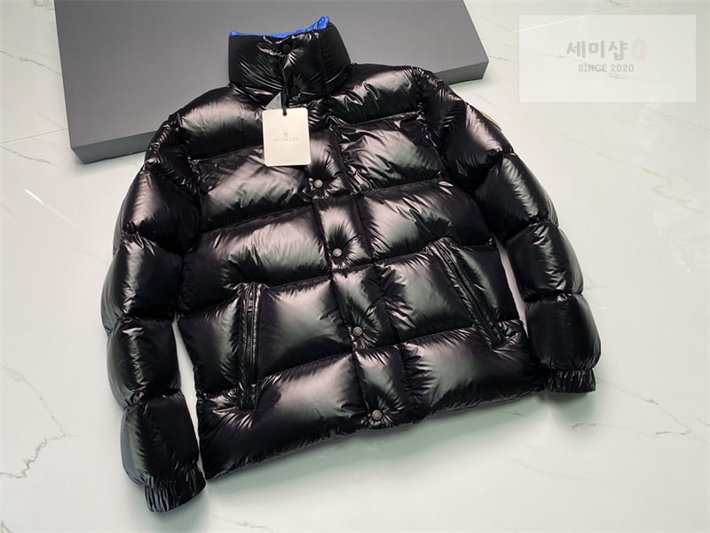 Moncler 몽클레어 Dervox 데복스 다운 패딩 자켓 의류 12번 이미지