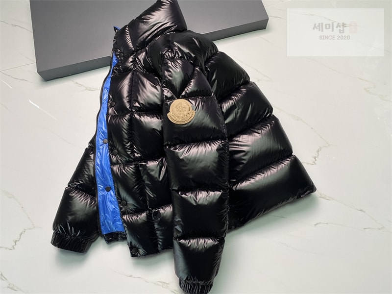 Moncler 몽클레어 Dervox 데복스 다운 패딩 자켓 의류 13번 이미지