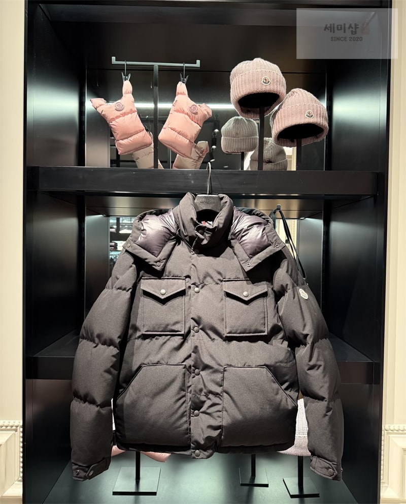 Moncler 몽클레어 Fornas 포르나스 숏 다운 패딩 자켓 의류 12번 이미지