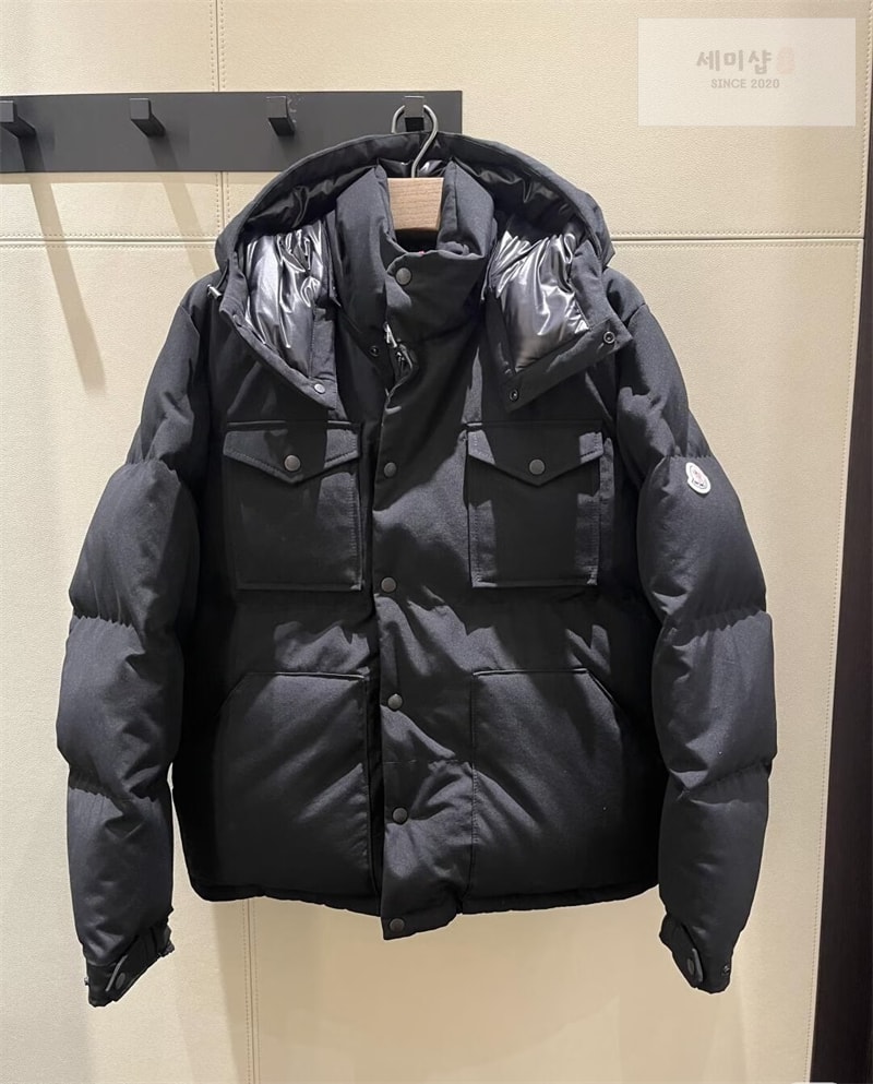 Moncler 몽클레어 Fornas 포르나스 숏 다운 패딩 자켓 의류 13번 이미지
