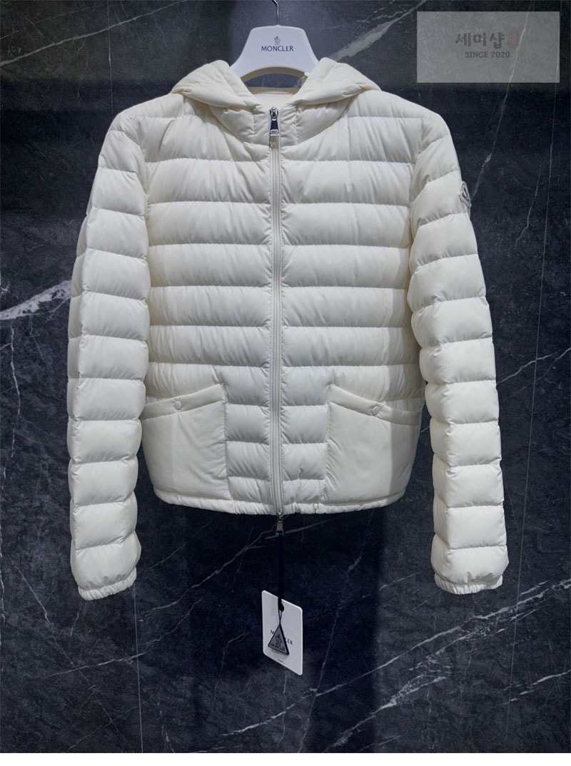Moncler 몽클레어 Hade 히데 후드 숏 다운 패딩 블랙 의류 12번 이미지