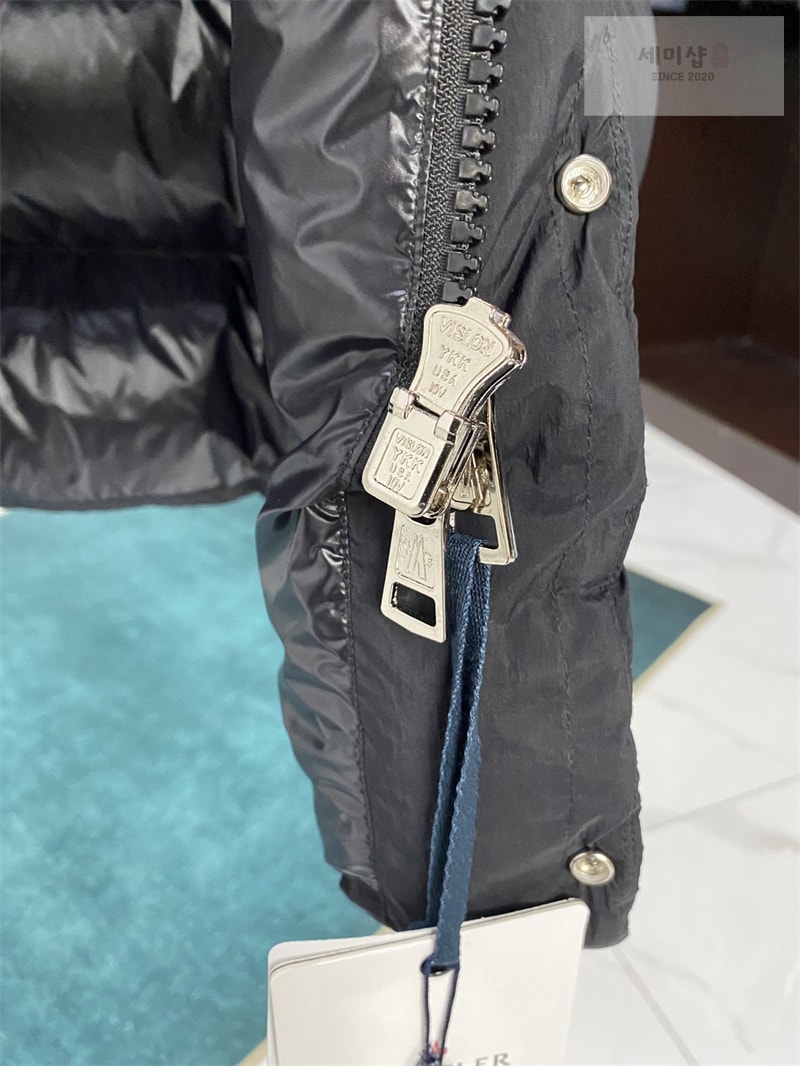 Moncler 몽클레어 Hanoverian 하노베리안 롱 다운 패딩 자켓 레플리카 11번 이미지 - 의류 | 세미샵 레플리카 사이트