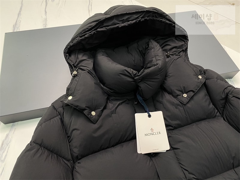 Moncler 몽클레어 Hanoverian 하노베리안 롱 다운 패딩 자켓 레플리카 15번 이미지 - 의류 | 세미샵 레플리카 사이트