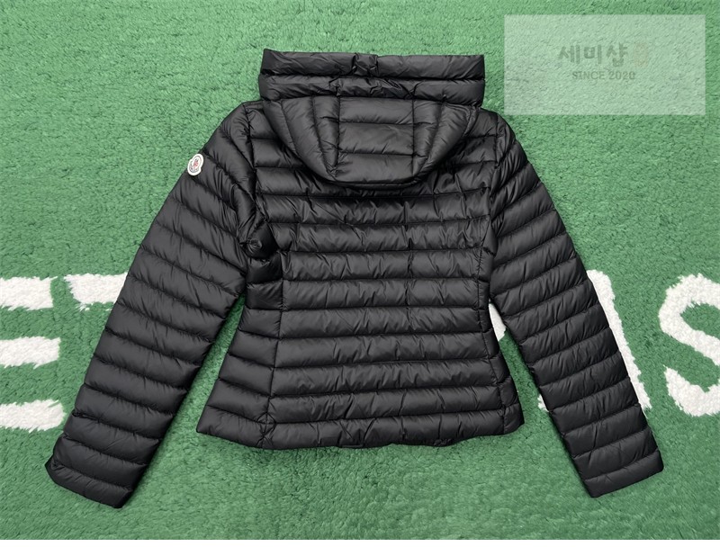 Moncler 몽클레어 Igel 아게 후드 숏 다운 자켓 블랙 의류 8번 이미지