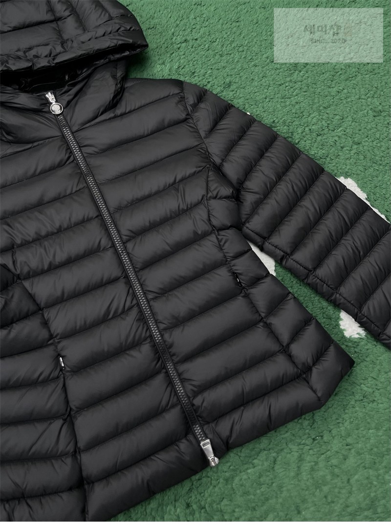 Moncler 몽클레어 Igel 아게 후드 숏 다운 자켓 블랙 의류 10번 이미지