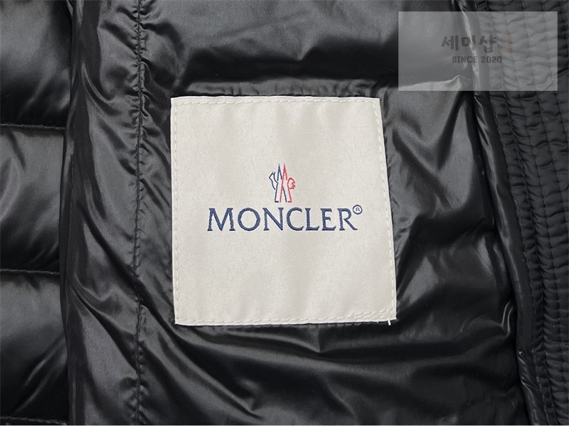 Moncler 몽클레어 Igel 아게 후드 숏 다운 자켓 블랙 의류 16번 이미지