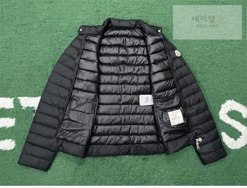 Moncler 몽클레어 Igelle 이겔 숏 다운 자켓 블랙 의류 15번 이미지