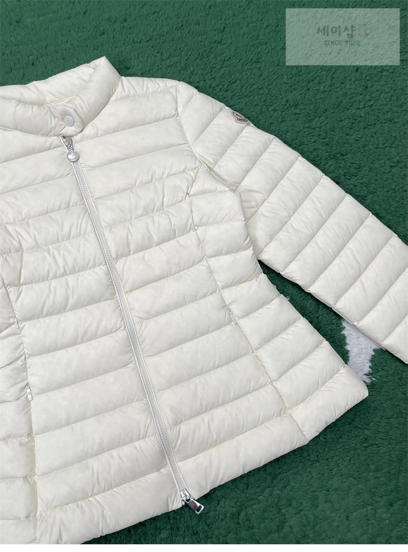 Moncler 몽클레어 Igelle 이겔 숏 다운 자켓 블랙 의류 20번 이미지