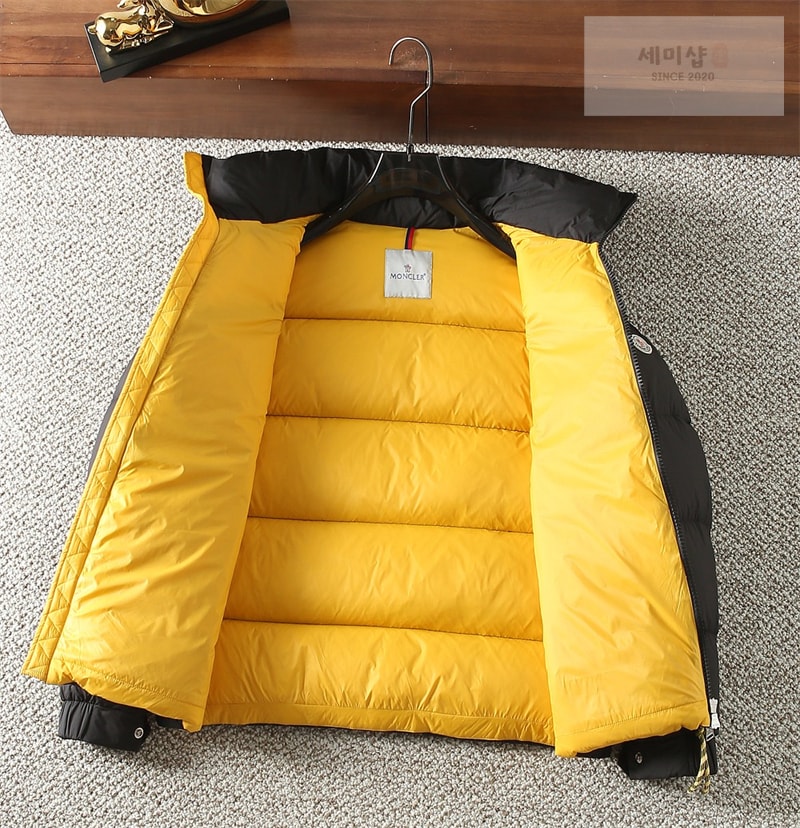 Moncler 몽클레어 Katmai 카트마이 숏 다운 패딩 자켓 의류 11번 이미지