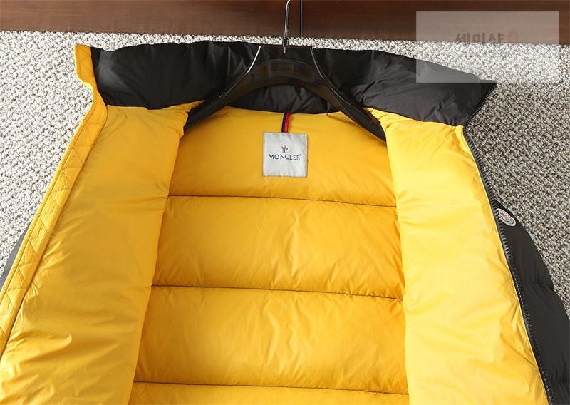 Moncler 몽클레어 Katmai 카트마이 숏 다운 패딩 자켓 의류 12번 이미지